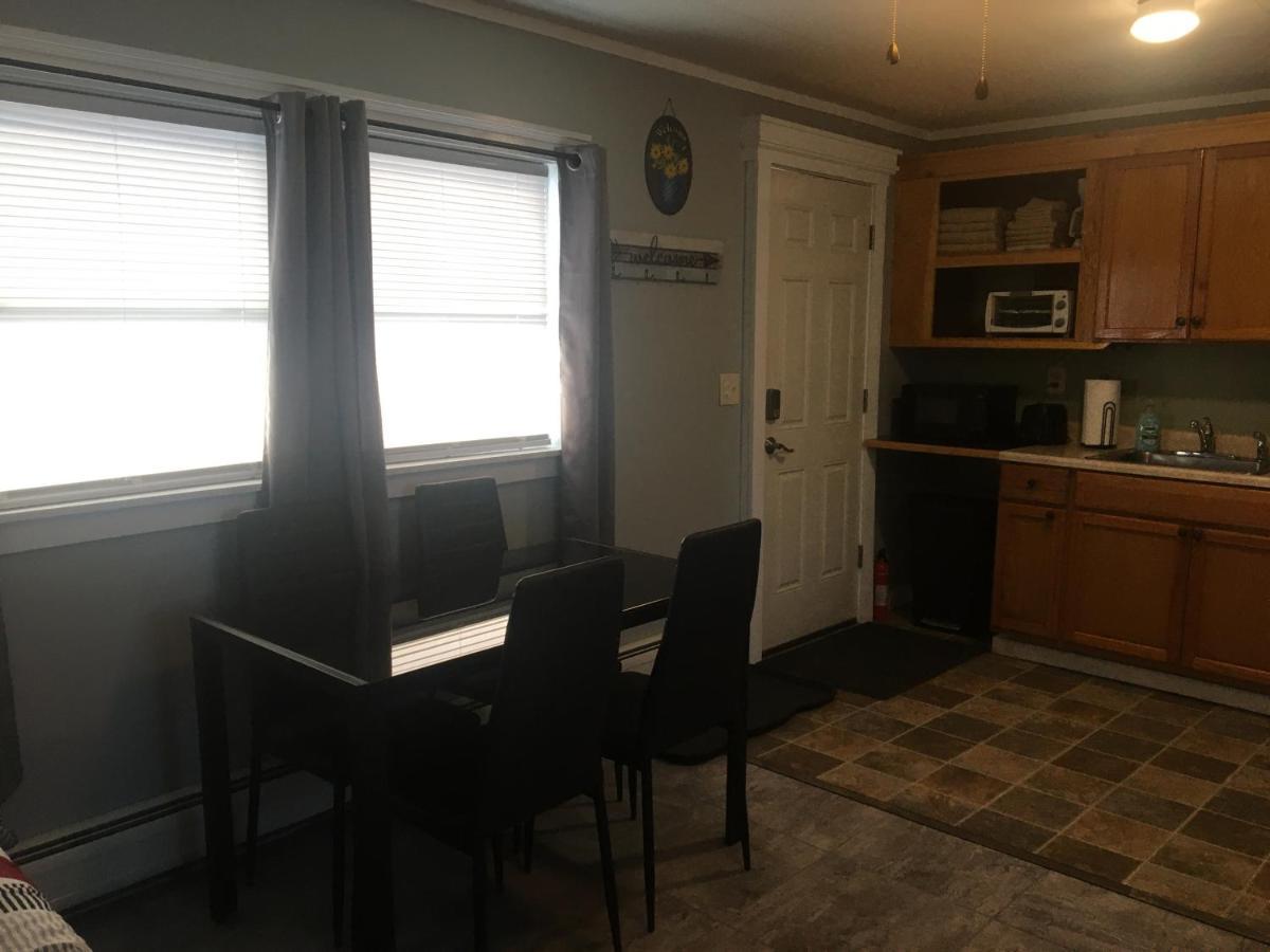 Home Away From Home, Recently Renovated North Troy Dış mekan fotoğraf